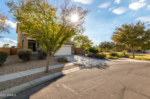 17453 Mandalay Ln, Sun City, AZ 85388-7905