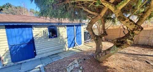 23 Lexington Ln, Millis MA  02054-1441 exterior