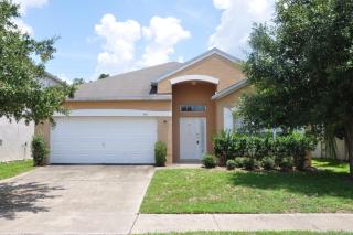 5111 Adair Oak Dr, Orlando, FL 32829-8225