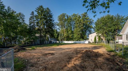 441 Byberry Rd, Philadelphia PA 19116-2001 exterior