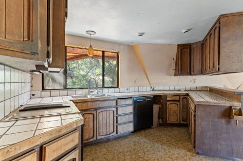 17324 Derby Way, Lake Wildwood CA  95946-9725 exterior