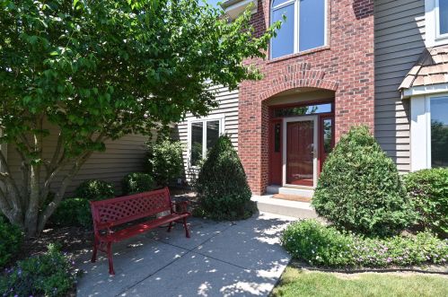 8202 Kensington Dr, Thiensville, WI 53097-3481