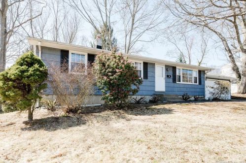 247 Pond Point Ave, Milford, CT 06460-6754