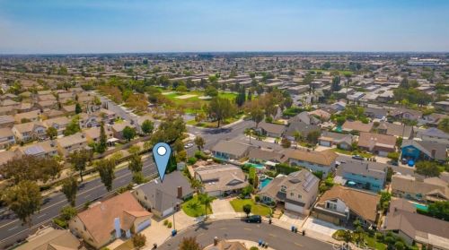 9878 Avenida Mateo, Cypress CA  90630-3445 exterior