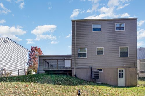 3915 Arrow Ct, Florence KY  41042-3003 exterior