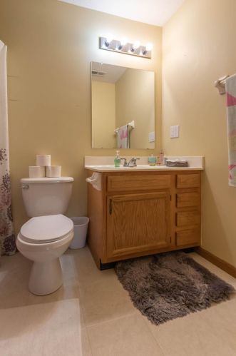 1074 Keny Blvd, London OH  43140-8417 exterior