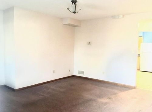 3706 Melwood Ave, Pittsburgh PA  15213-1042 exterior