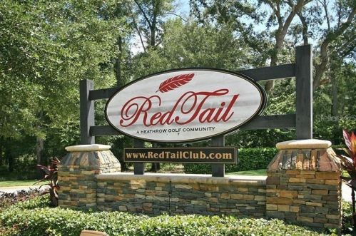 25554 Hawks Run Ln, Mount Plymouth, FL 32776-7745