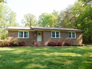 243 Ogburn Mill Rd, Stokesdale, NC 27357-8484
