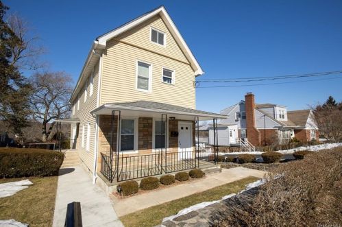 291 Gainsborg Ave, White Plains, NY 10604-2003