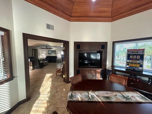 3 Cedar St, Daytona Beach FL  32127-6416 exterior