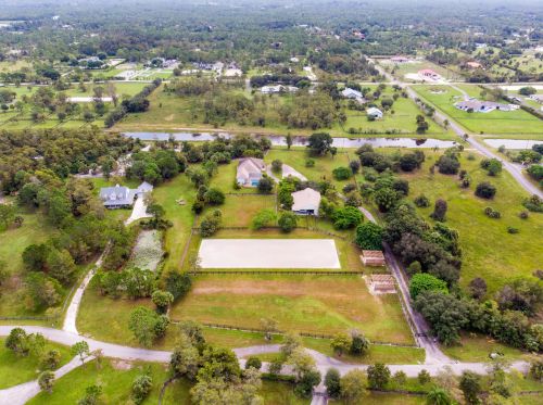 2562 Prarieview Dr, Town Of Loxahatchee Groves FL  33470-2572 exterior