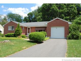77 Doane St, Manchester, CT 06042-3202