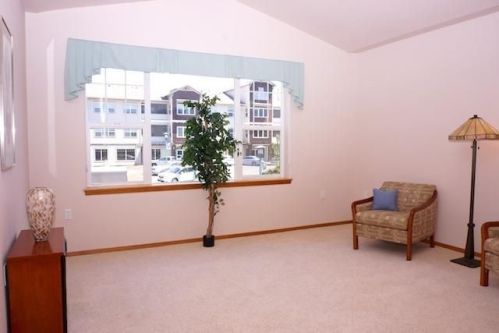 841 Pavilion Pl, Ashland, OR 97520-9130
