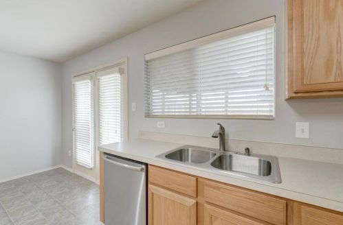 3032 Wakecrest Dr, Fort Worth TX  76108-6999 exterior