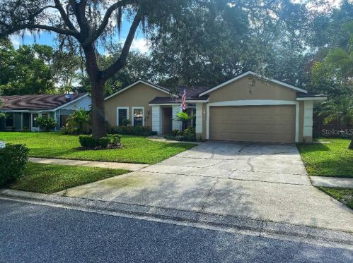 211 Almaden Ct, Casselberry, FL 32708-3009
