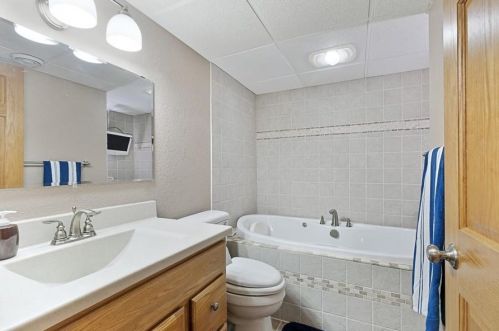 2392 84th Ave, East Farmington WI  54020-4362 exterior