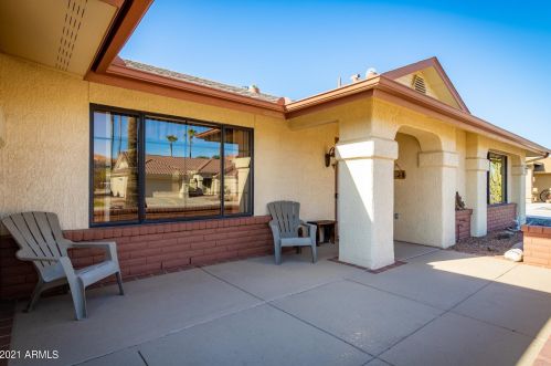 19618 White Rock Dr, Sun City, AZ 85375-5723