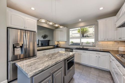 1573 Terracina Dr, Folsom CA  95762-5407 exterior