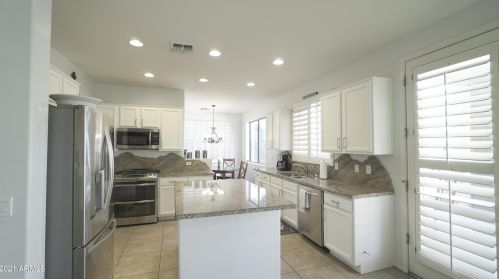 3458 Turnberry Dr, Gilbert, AZ 85298-9117