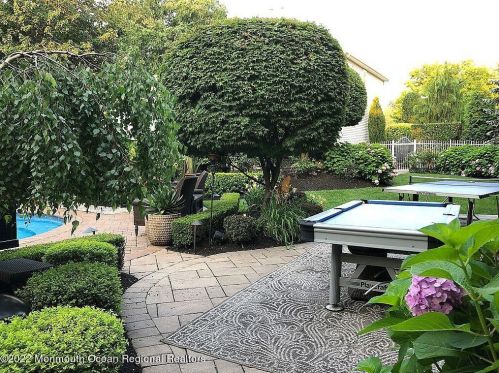 8 Judy Rd, Tinton Falls, NJ 07724-2454
