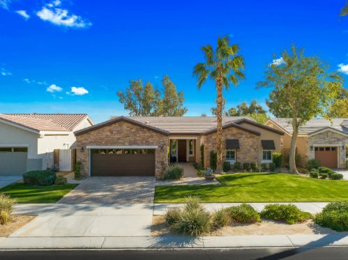 60490 Desert Rose Dr, La Quinta, CA 92253-9316