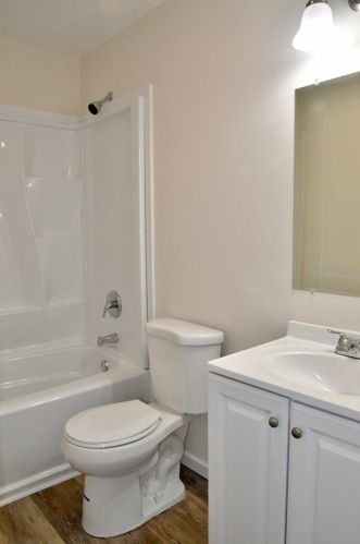 150 4th St, Frazeysburg OH  43822-9753 exterior