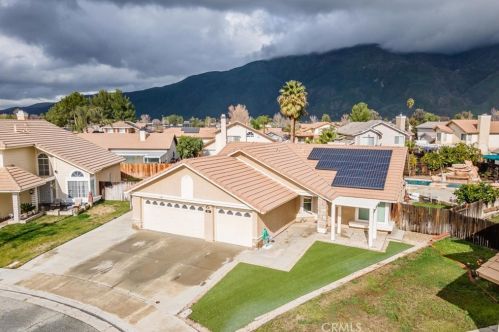 361 Wales Ct, San Jacinto, CA 92583-2675