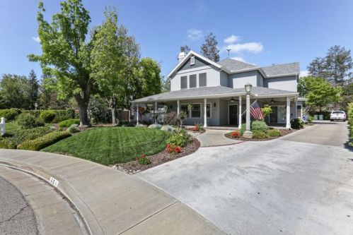 601 Pheasant Ct, Exeter, CA 93221-2075