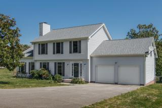 5072 Porter Ct, Pegram, TN 37143-2427