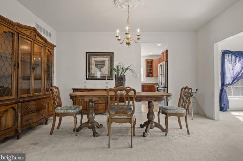 13 Victoria Dr, Swedesboro NJ  08085-3093 exterior