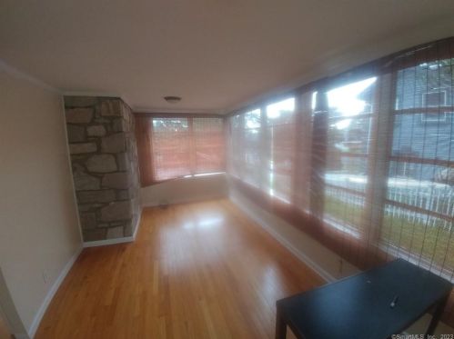 36 Berkshire Dr, Brookfield Center, CT 06804-1435