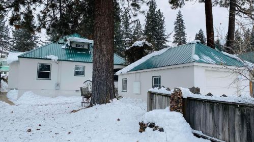 332 5th Ave, Portola CA  96122-9238 exterior