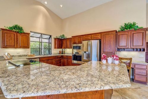 65711 Stoney Ridge Dr, Tucson, AZ 85739-1643