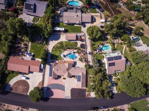 31508 Avenida Del Reposo, Temecula CA  92591-1724 exterior