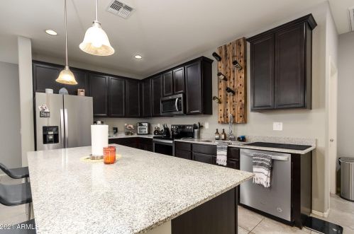 11464 Foxfire Dr, Sun City, AZ 85378