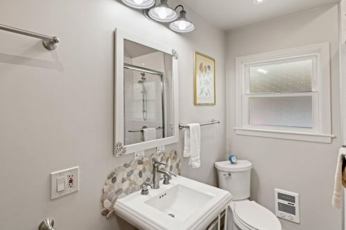 925 Balboa Ave, Del Monte Park CA  93950-2203 exterior