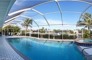 2127 52nd St, Cape Coral, FL 33914-6882