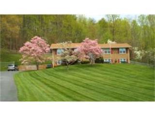 4508 Woodpond Ct, Kingsport, TN 37664-5027