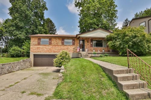 7078 Golfway Dr, Cincinnati, OH 45239-5632