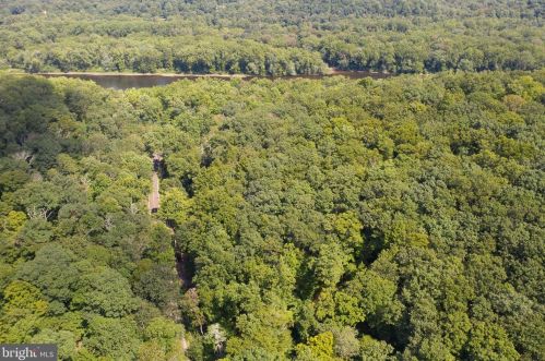 23 Dark Hollow Rd, Pipersville PA  18947-9368 exterior