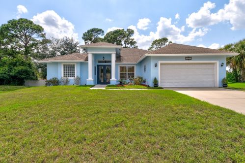 2683 Ace Rd, Fort Pierce, FL 34953-2816