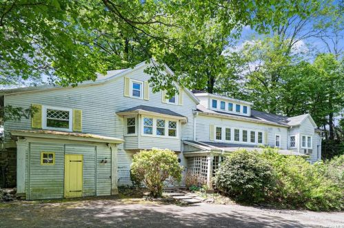 8 Thomas St, Scarsdale, NY 10583-1031