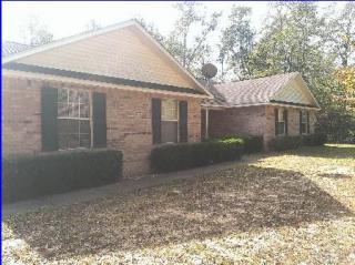 3101 Apache Dr, Milton, FL 32571-9634