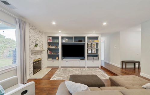 10655 Valley View Dr, Rancho Cordova CA  95670-2468 exterior