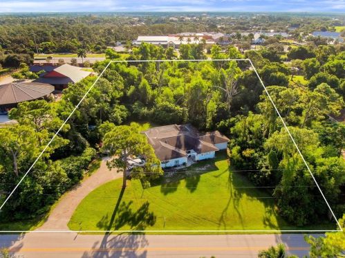 170 Ridge Dr, Naples, FL 34108-3415