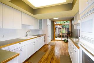 5097 Hollow Log Ln, Westerville, OH 43081-4421