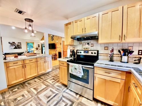 39 Pidgeon Hill Rd, Wantage NJ  07461-2731 exterior