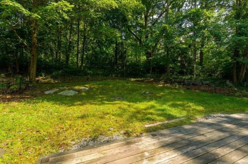 35 Market St, Putnam CT  06260-1719 exterior