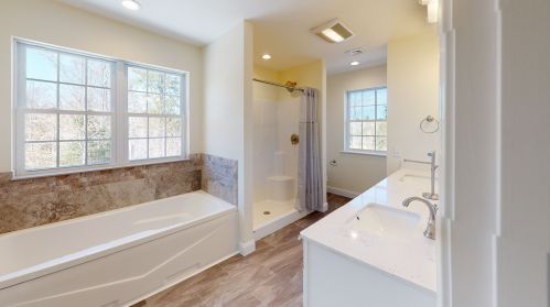 140 Caleb Dr, Danville NH  03819-3037 exterior